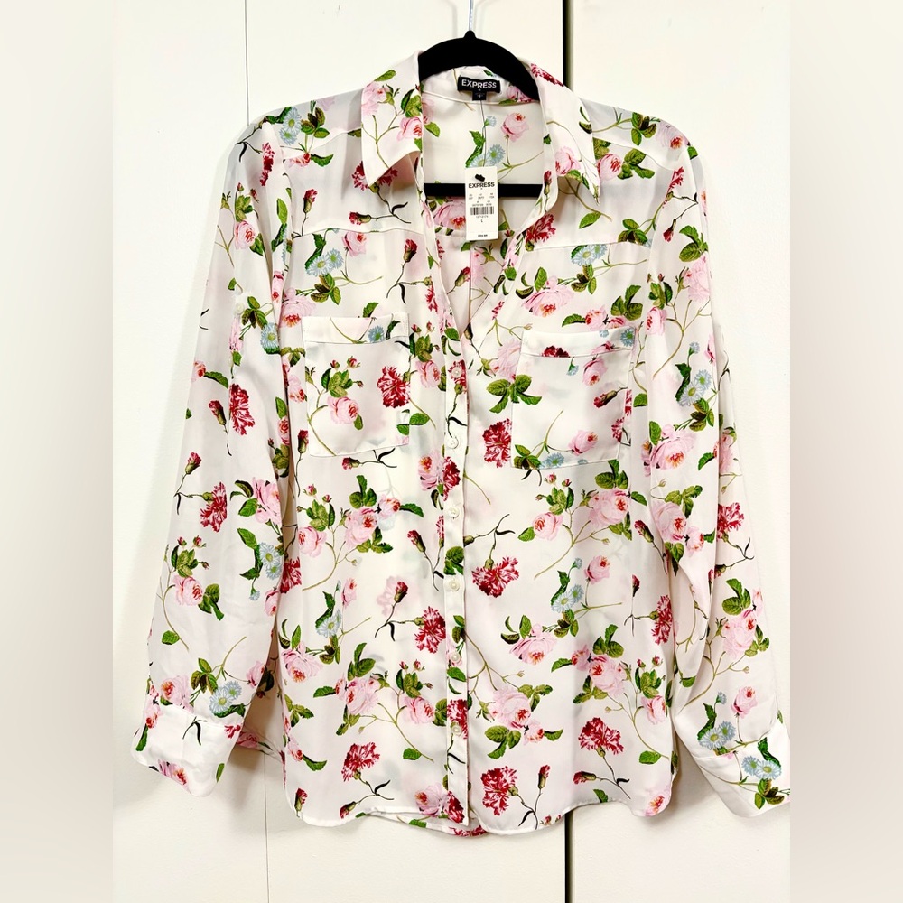 EXPRESS NWT Women’s L Floral Sheer Carnation Rose Button-Up Blouse White Pink